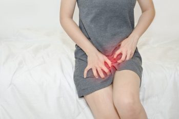 [Nguyên nhân + Cách chữa] Ngứa vùng kín nữ càng gãi càng ngứa